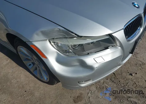 2011 BMW 328 xDrive из США, поврежденный, VIN WBAPK7C57BF087773